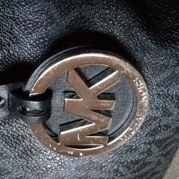 NEW - MICHAEL KORS Black Signature Jet Set Top Zip Tote Shoulder Bag. - Picture 10 of 12